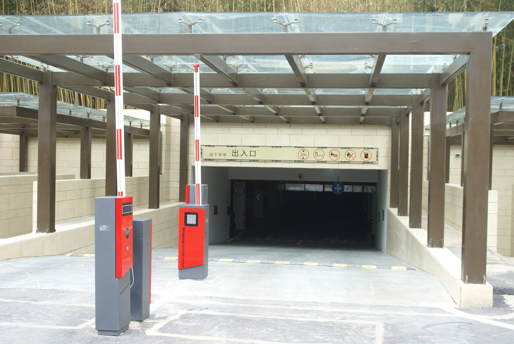 排水板廠(chǎng)家http://www.aquariaspot.com/